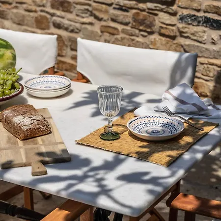 Tzitzikey House Tinos